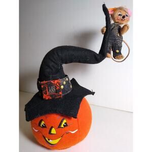 Annalee Halloween Pumpkin with Witch Hat & Dressed Mouse Artist Doll 2021